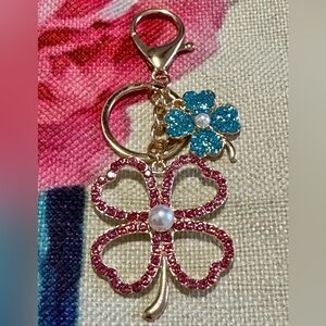 4 Leaf Clovers Bag Charm Pink Blue Pearls Keychain Rhinestones Gold Tone KeyRing